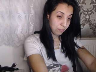 sweetmiky webcam model stream image