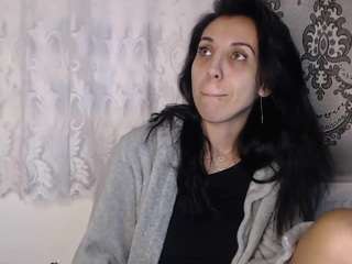 sweetmiky webcam model stream image