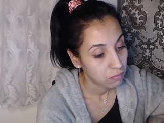 sweetmiky webcam model stream image