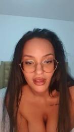 chloe_desire84 webcam preview