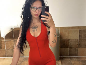 MiaReigns webcam model stream image