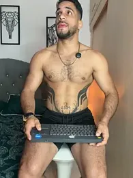 Maximiliano_ford webcam model stream image