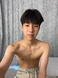 guoguo18 webcam stripchat model stream image