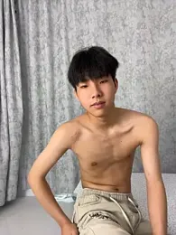 guoguo18 webcam model stream image