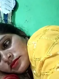 Chandni webcam model stream image