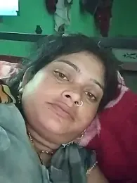 Chandni webcam model stream image