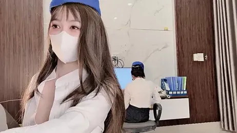 Mono-Stewardesss webcam model stream image