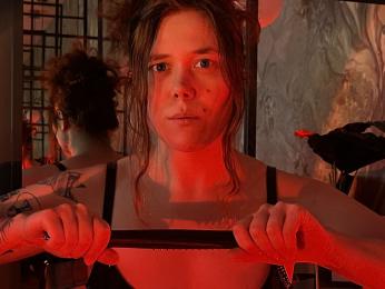 SophieTaffie webcam model stream image