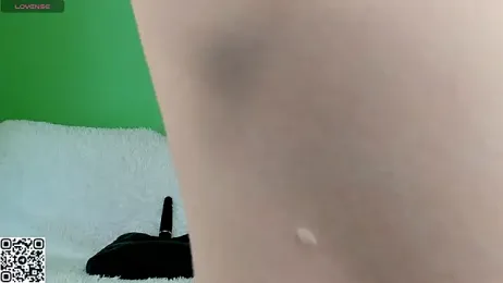 NightBloss webcam model stream image