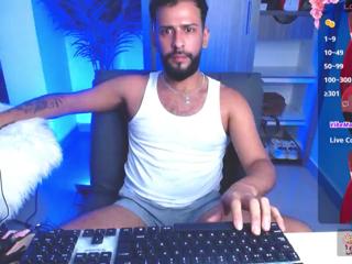 Dey Collins webcam model stream image