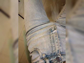 GTGET webcam bongacams model stream image