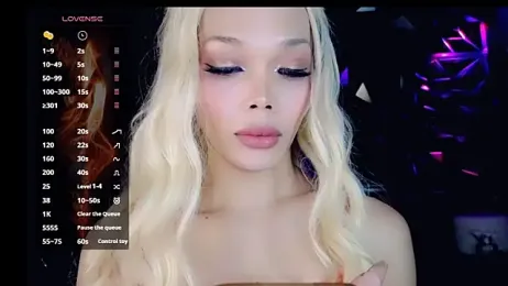 BEBEhugecock69 webcam model stream image