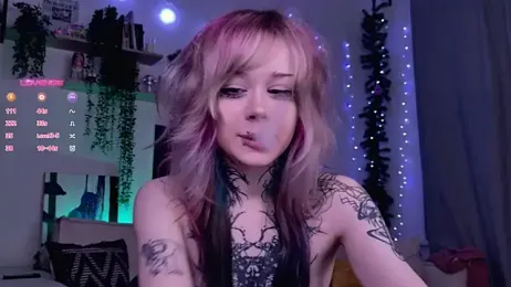 Lollyshy webcam model stream image