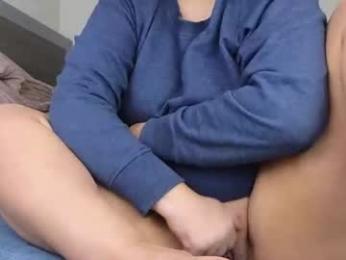s_leanne_ webcam model stream image