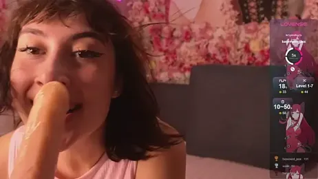 Monamurr_ webcam model stream image