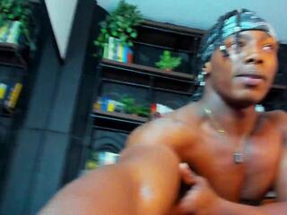 Dalton Asher webcam model stream image