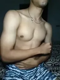 Ishooooo webcam model stream image
