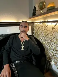 jrrichforever webcam stripchat model stream image