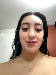 Hannahoff webcam model stream image