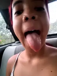 NAUGHTY_LITTLE_18 webcam model stream image