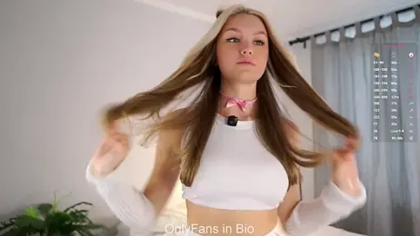 CherieSprinzl webcam model stream image