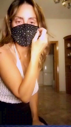 Akemy_room webcam model stream image