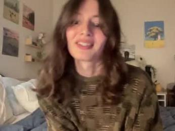 yourbirdy webcam model stream image