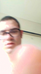 Elrusito23qw webcam model stream image