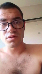 Elrusito23qw webcam model stream image