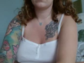 yournewbigmama webcam model stream image