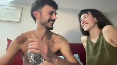 YourzBestCouple webcam model stream image