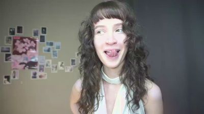 RettaMahall webcam model stream image