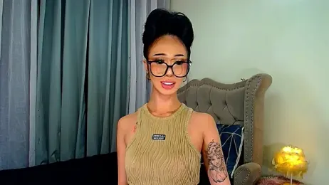 UrMassiveCockSabrinaOnTop webcam stripchat model stream image