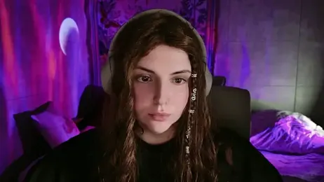 RavenRush webcam model stream image