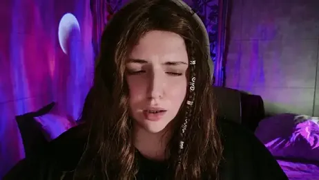RavenRush webcam model stream image