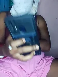Nisha_boudi26 webcam model stream image