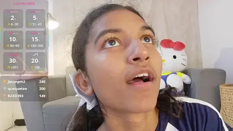YuliethPetite webcam model stream image