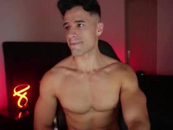 krops_ webcam model stream image