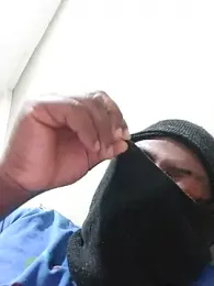 Bra-G webcam model stream image