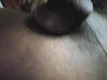 DREshots webcam model stream image