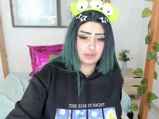 lussyevans webcam model stream image
