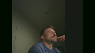 ikke19901 webcam cam4 model stream image