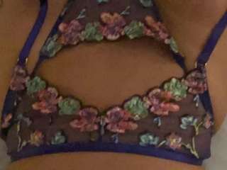destinirahh webcam model stream image