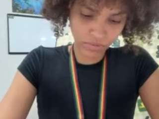 destinirahh webcam model stream image