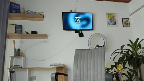 manucute_23_ webcam model stream image