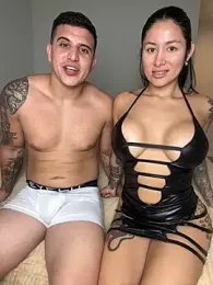 Sexandfire webcam model stream image