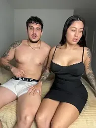 Sexandfire webcam model stream image