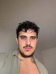 Sexandfire webcam model stream image