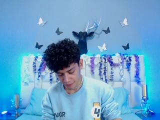 Lyrius Zayn webcam model stream image