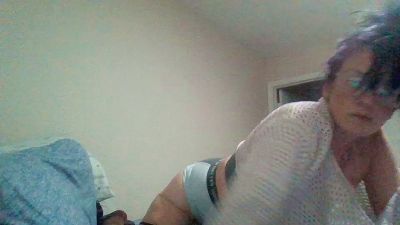 Iamsupersluty webcam cam4 model stream image